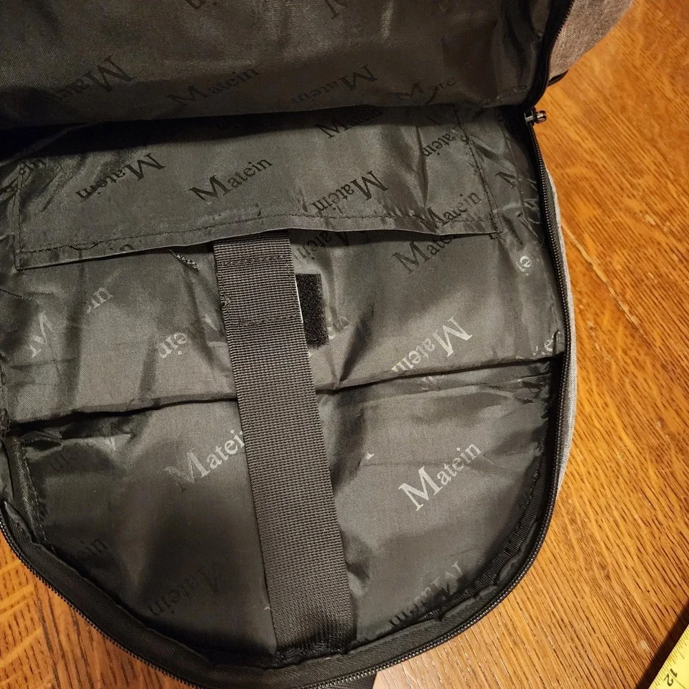 MATEIN Grey Anti Theft Slim Travel Laptop Backpack With USB Charging‎ Port